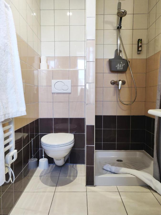 Logis Hotel Le Richelieu - Royan Atlantique Saujon Kültér fotó